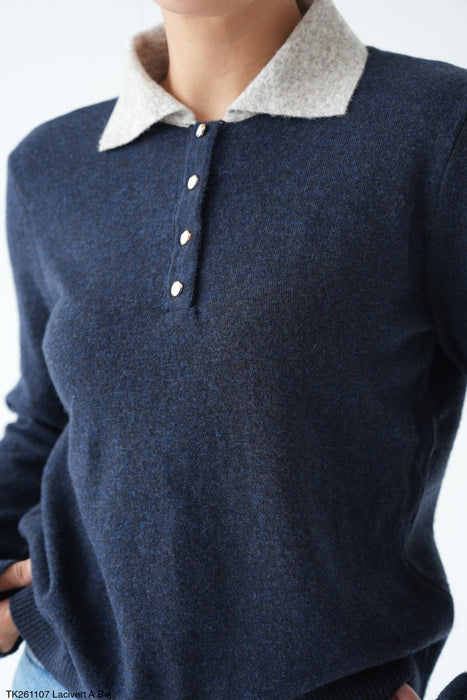 Strickshirt mit buntem Kragen