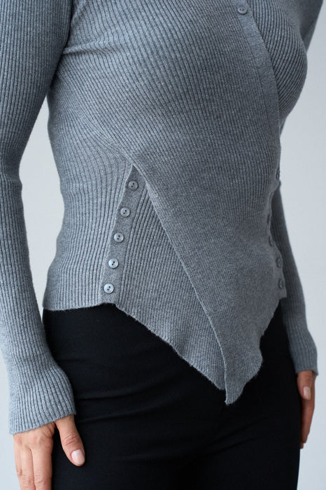 Strickbody mit Knöpfen