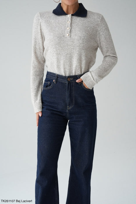 Strickshirt mit buntem Kragen