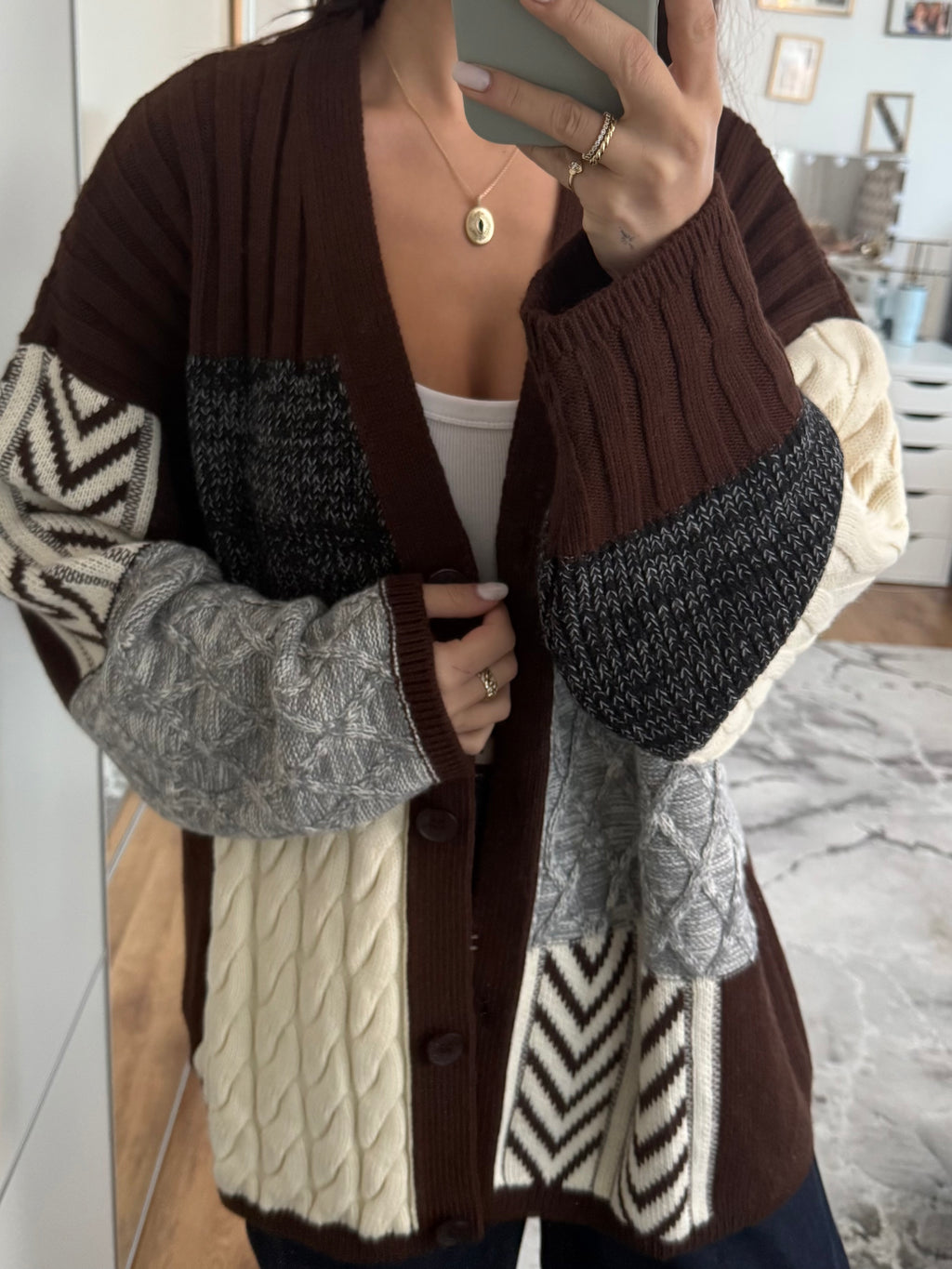 Patchwork-Zopfstrick-Cardigan